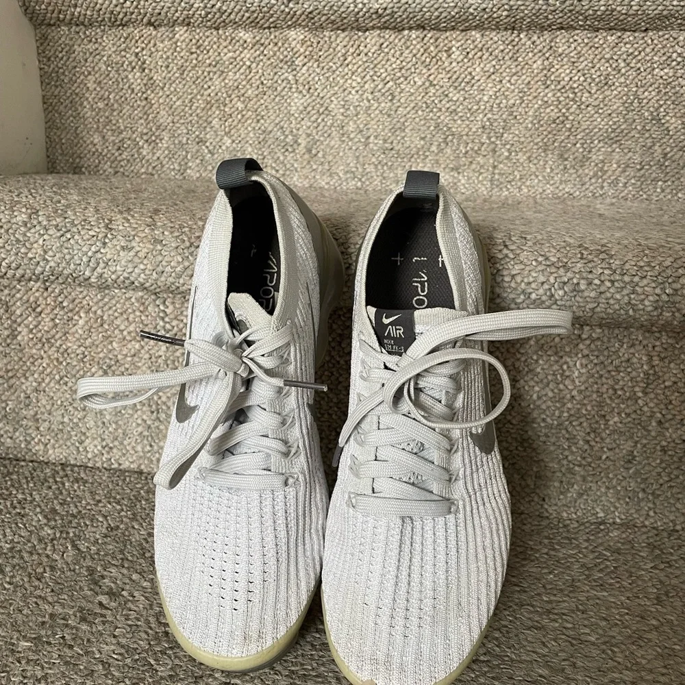 Nike Air Vapormax Flyknit 3.0 Pure Platinum with Purple Iridescent - Picture 12 of 14